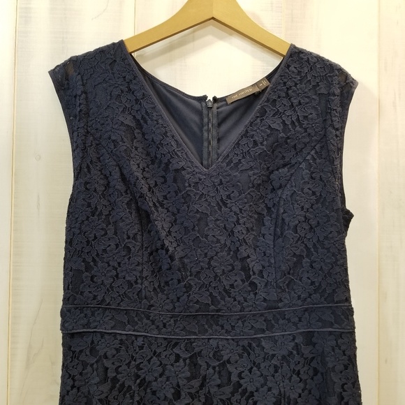 The Limited Navy Blue Lace V Neck Dress Size 14 - Picture 3 of 6